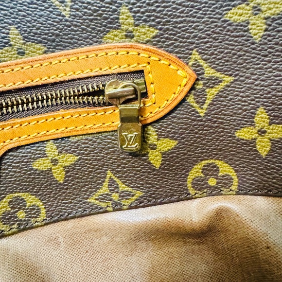 Louis Vuitton Shopping Tote Monogram Large Bag for Office and Travel - Picture 11 of 13